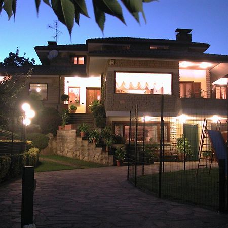 B&B Le Palme Bassano Romano Exteriör bild