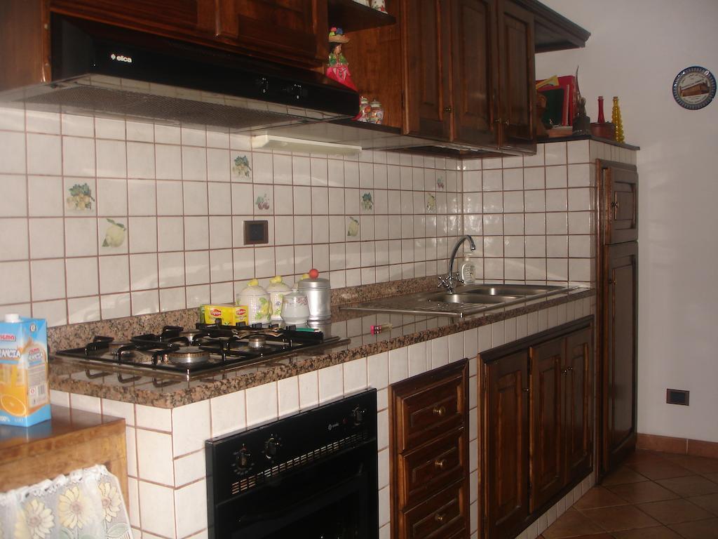 B&B Le Palme Bassano Romano Exteriör bild